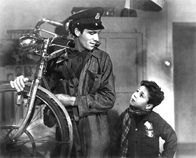 MER-16-SETTEMBRE-LADRI-DI-BICICLETTE-DE-SICA
